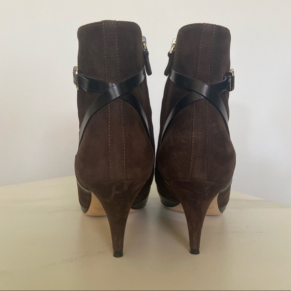 Tod’s suede and leather buckle booties - Picture 5 of 7